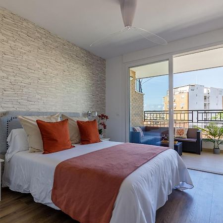 Appartamento Living4Malaga Theatre Square Terrace Esterno foto