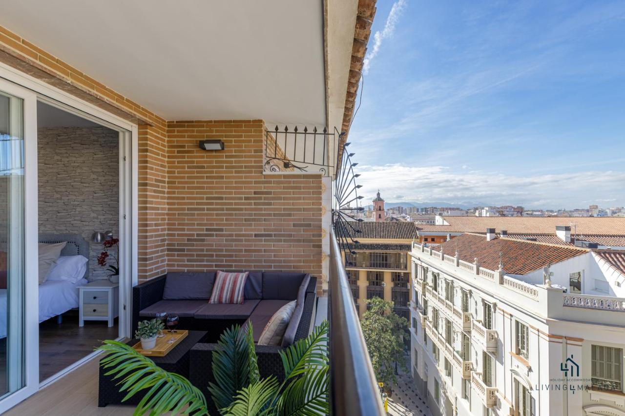Appartamento Living4Malaga Theatre Square Terrace Esterno foto
